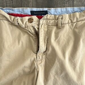 Tommy Hilfiger khaki short 34w